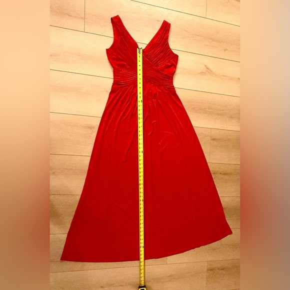 NWT Sangria Vibrant Red Dress Gown Sleeveless Size 10 - Picture 7 of 9